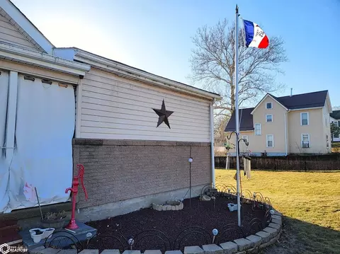 606 W Walnut St, Eldon, IA 52554 photo 33
