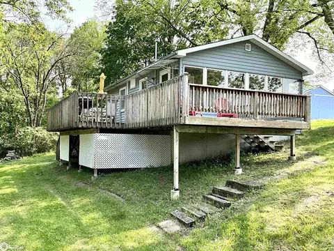 1269 1270 Short Dr, Brooklyn, IA 52211