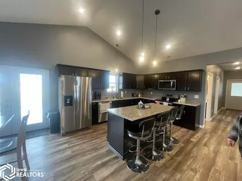 715 1st St, Plano, IA 52581 photo 7