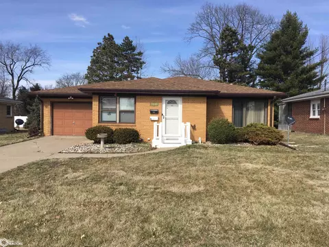 2640 Northwood Ave, Burlington, IA 52601