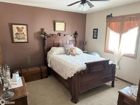 Bedroom - 31 Schutter Cir, Algona, IA 50511 photo 1 of 3