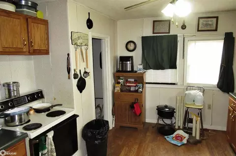 1830 Laurel St, Hamilton, IL 62341 photo 5