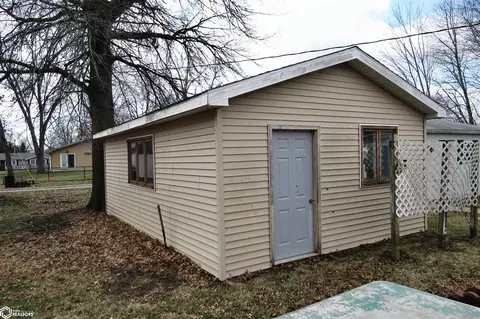 1830 Laurel St, Hamilton, IL 62341 photo 9