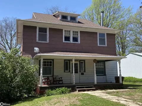 215 2nd Ave, Audubon, IA 50025