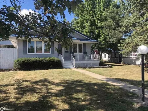 1212 Linden Ave, Chariton, IA 50049