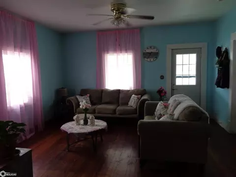520 E Walsh St, Centerville, IA 52544 photo 11