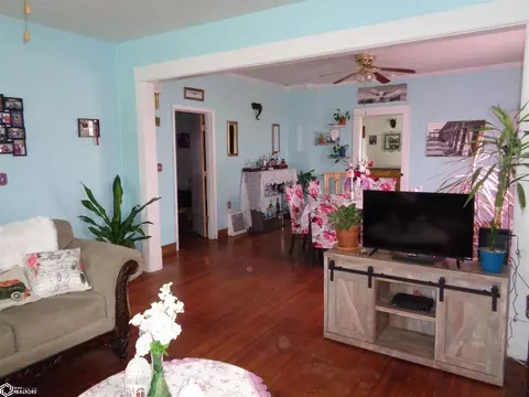 520 E Walsh St, Centerville, IA 52544 photo 8