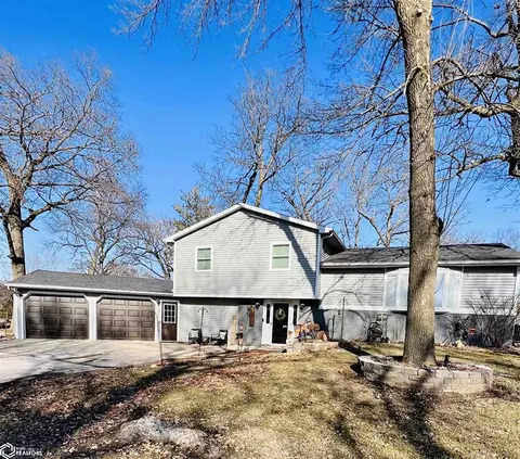 13768 Keystone Ave, Iowa Falls, IA 50126