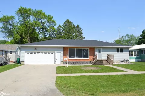 116 S 4th St S, Klemme, IA 50449