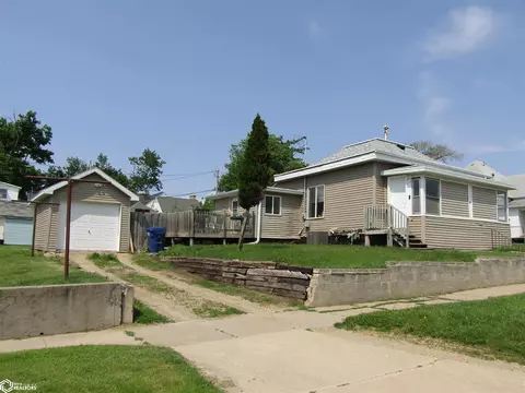 1115 W Church St, Marshalltown, IA 50158