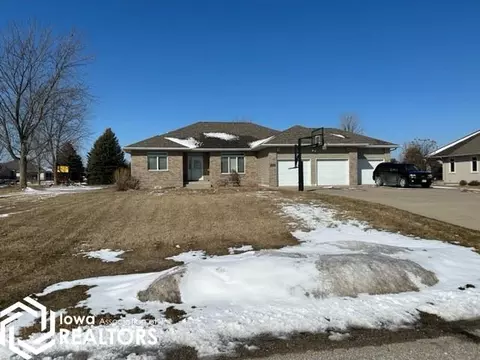 1007 N Wittkopf Ln, Algona, IA 50511