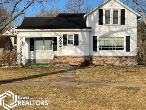 312 N 4th St, Humboldt, IA 50548