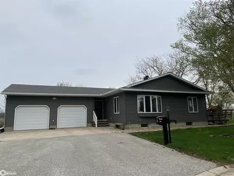 111 Northridge Rd, Buffalo Center, IA 50424