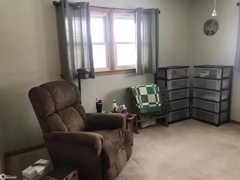 809 SW 5th St, Hampton, IA 50441 photo 20
