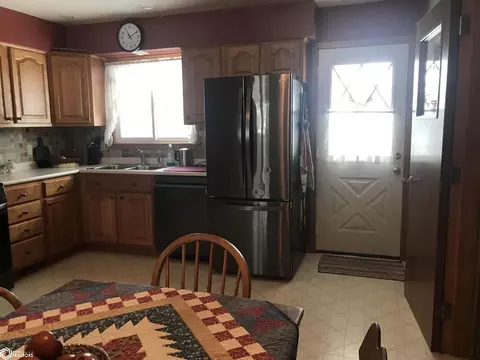 809 SW 5th St, Hampton, IA 50441 photo 12