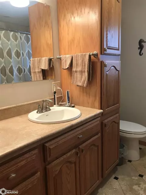 809 SW 5th St, Hampton, IA 50441 photo 23