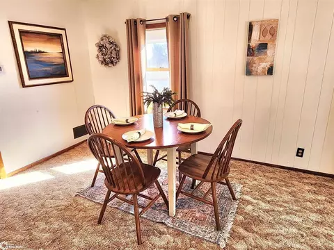 13 E Mill St, Rock Falls, IA 50467 photo 6