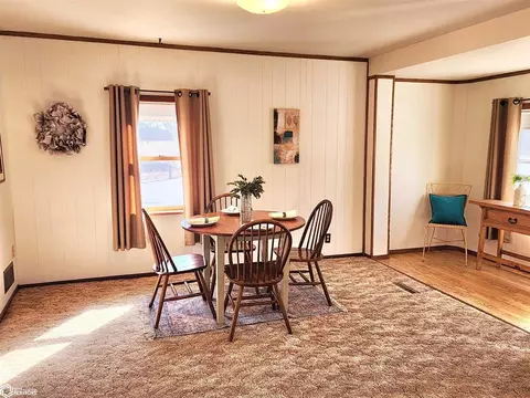 13 E Mill St, Rock Falls, IA 50467 photo 7
