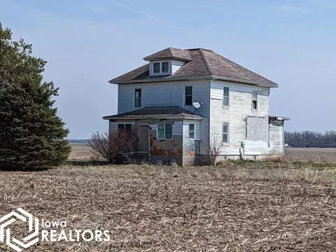 3736 225th St, Oakville, IA 52646