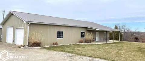 1551 245th St, Mount Pleasant, IA 52641