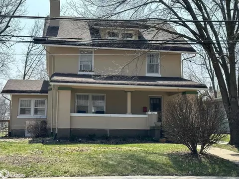 904 E Burlington, Fairfield, IA 52556