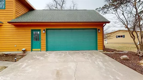 Exterior - 601 Park Ave, Odebolt, IA 51458 photo 7 of 8