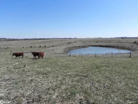 2023 300th St, Bedford, IA 50833