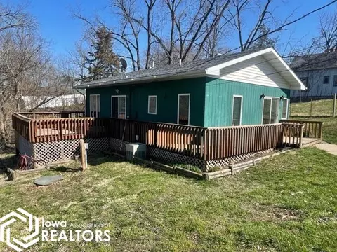 1317 Castle St, Ottumwa, IA 52501