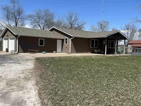 1737 Hwy 61, Wever, IA 52658
