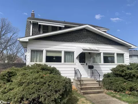106 SE Mill St, Leon, IA 50144