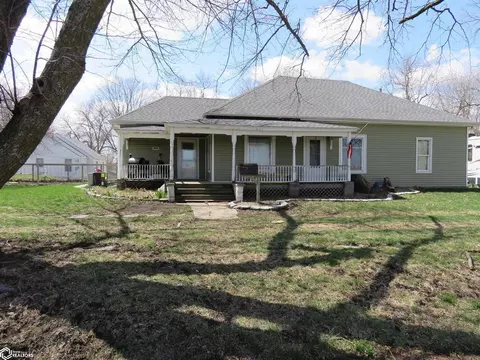 507 N Taylor St, Mount Ayr, IA 50854