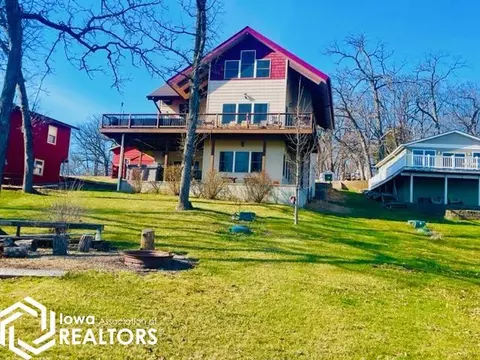 145 Whippoorwill Rd, Montezuma, IA 50171