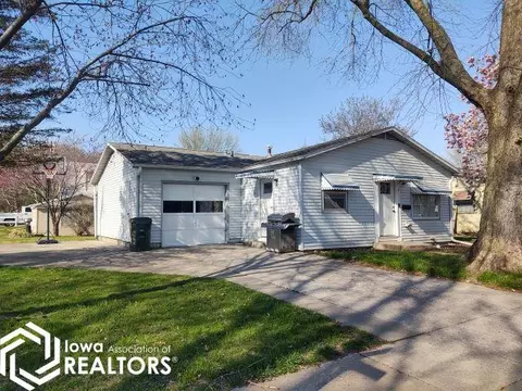 1 Joan Ct, Fort Madison, IA 52627