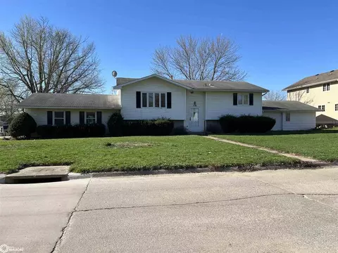 1116 4th Ave E, Albia, IA 52531