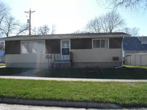103 S Superior St, Lake City, IA 51449