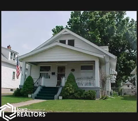 2502 Avenue H Ave, Fort Madison, IA 52627