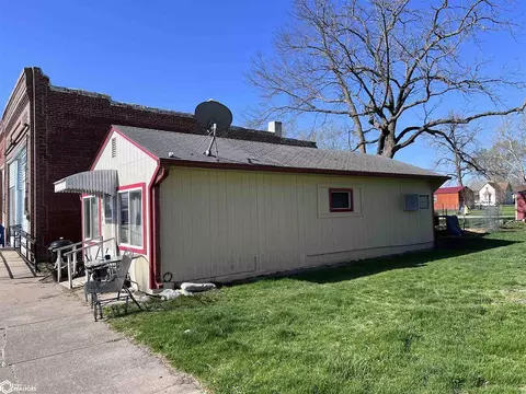 248 Broadway St, Grand River, IA 50108