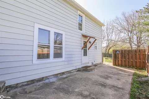 720 E Ave, Nevada, IA 50201 photo 27