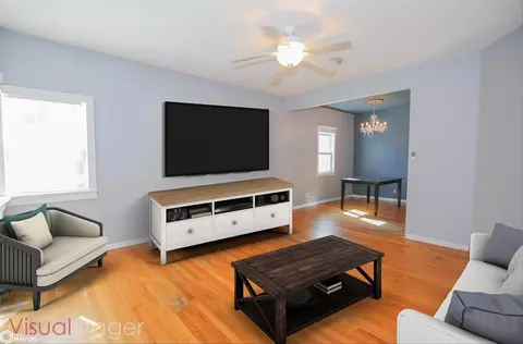720 E Ave, Nevada, IA 50201 photo 7