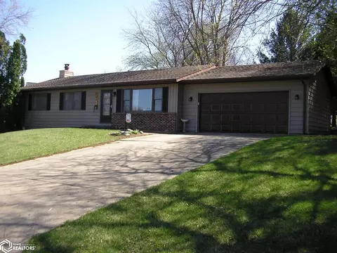 1511 Aspen Dr, Atlantic, IA 50022