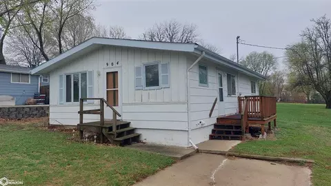 904 Summit, Red Oak, IA 51566