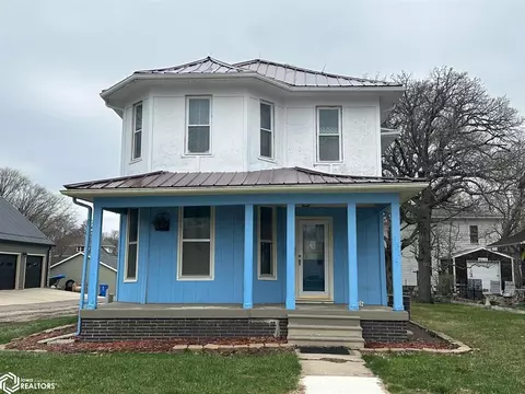 308 S Moore St, Algona, IA 50511