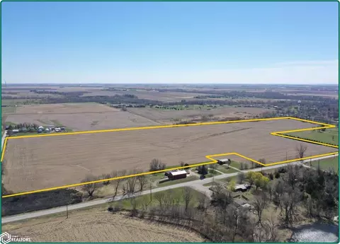 312 Th Ln, Maxwell, IA 50161
