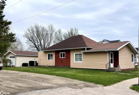 302 S Northfield St, Mediapolis, IA 52637