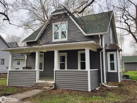 107 Walnut St, Rockwell, IA 50469