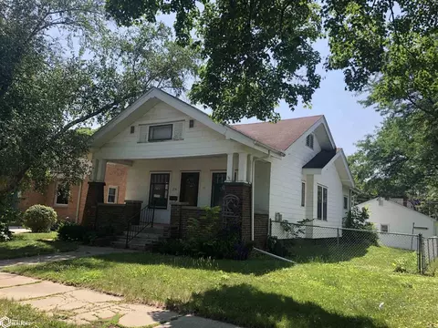 316 S Vermont Ave, Mason City, IA 50401