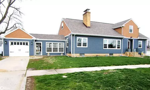 204 Sarah Ave, Iowa Falls, IA 50126