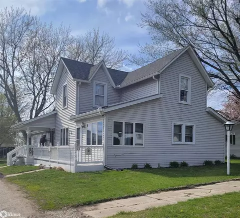 505 N Pierce St, Mount Ayr, IA 50854