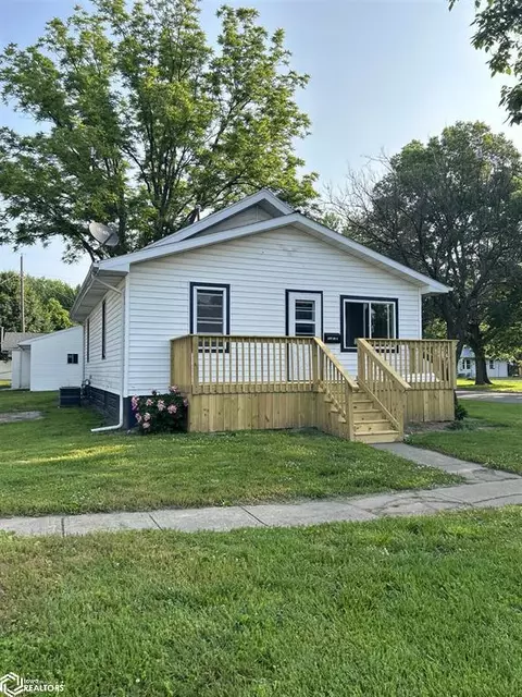 2803 Avenue H, Fort Madison, IA 52627