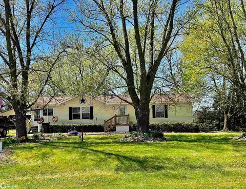 1197 710th Ave, Eddyville, IA 52553